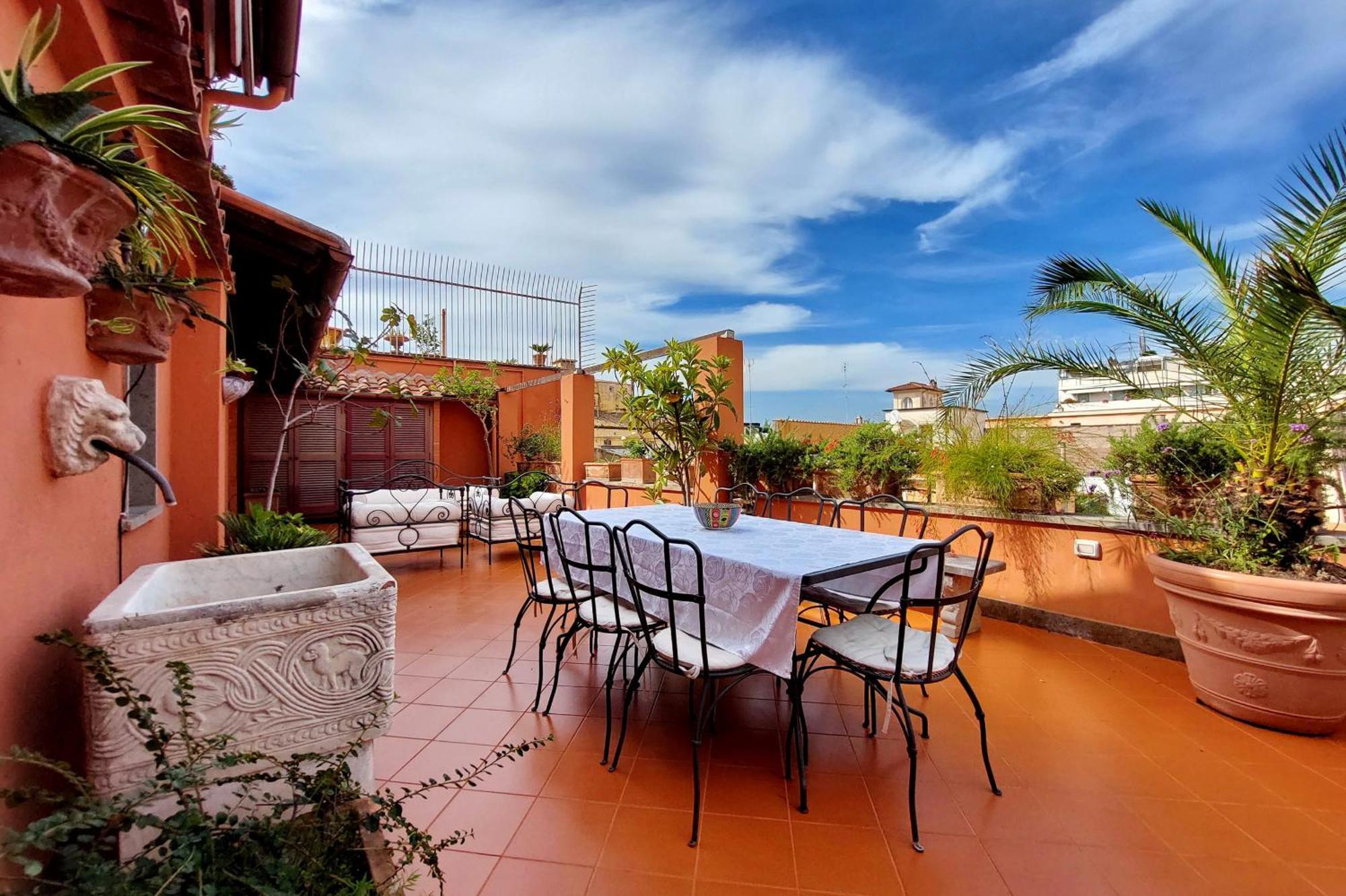 Treasurerome Spanish Steps Penthouse Apartment Rom