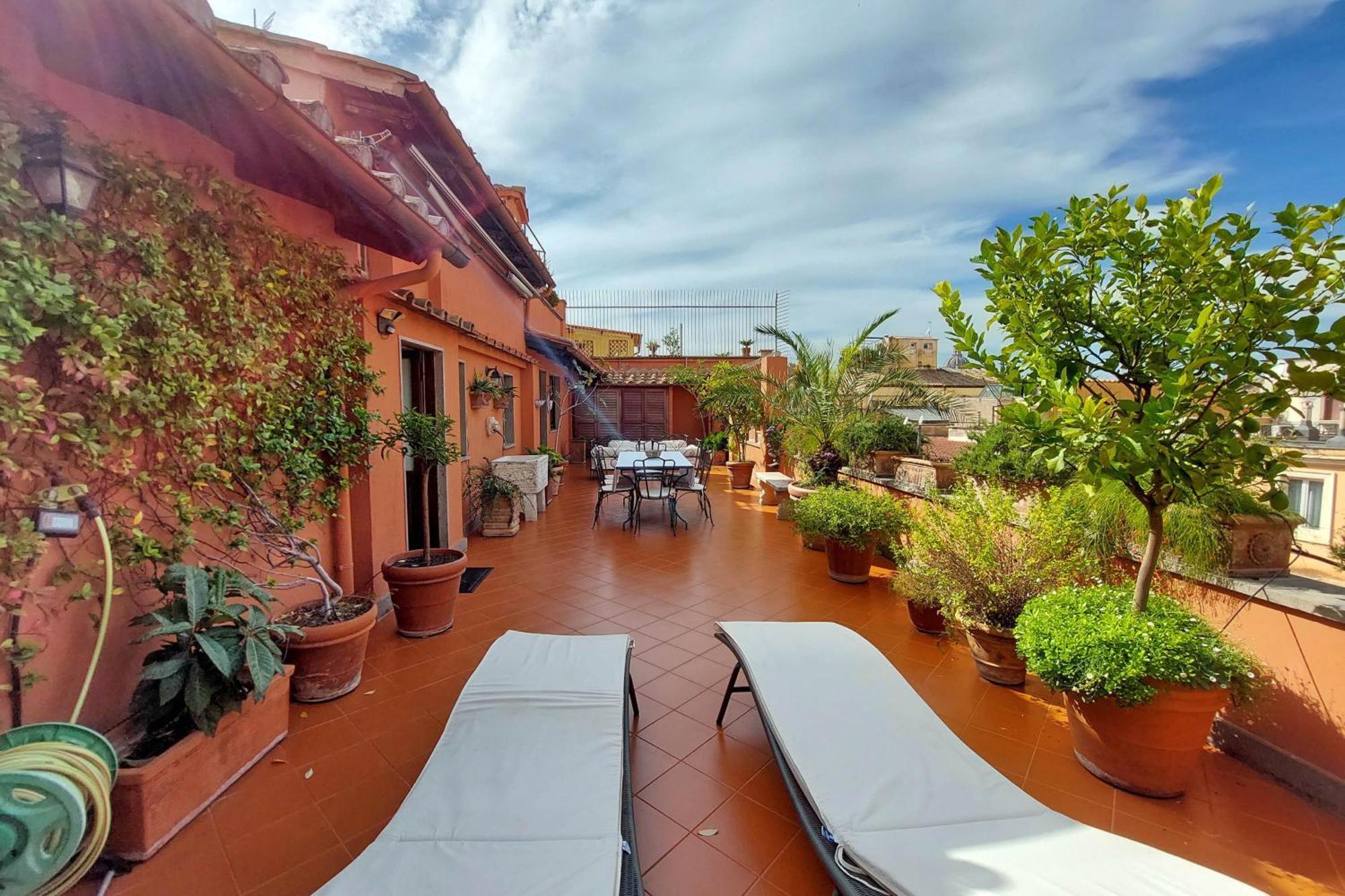 Apartment Treasurerome Spanish Steps Penthouse Rom