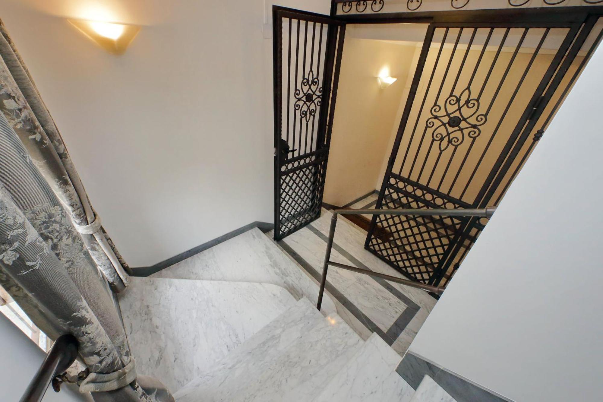 Apartment Treasurerome Spanish Steps Penthouse *