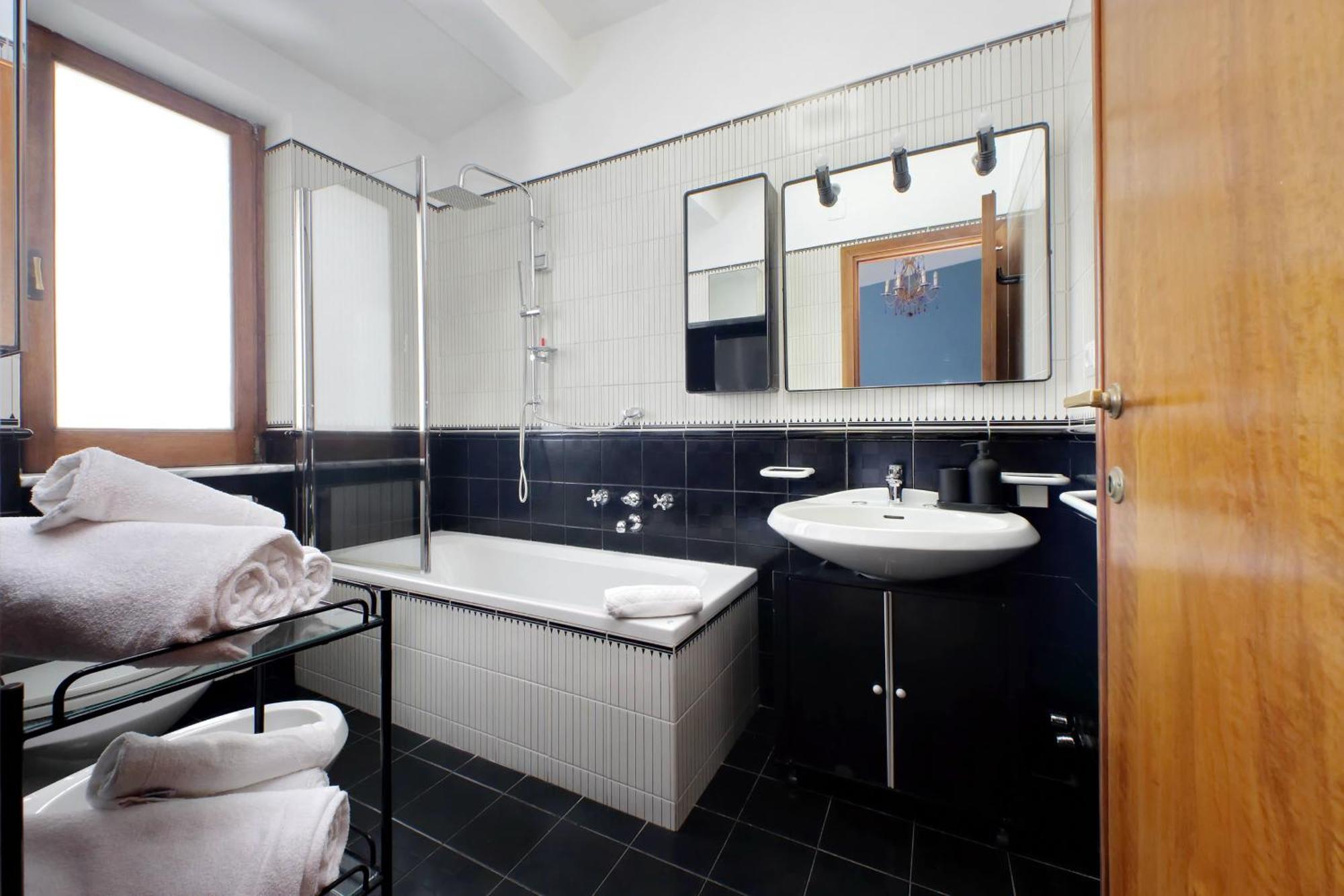 Treasurerome Spanish Steps Penthouse *