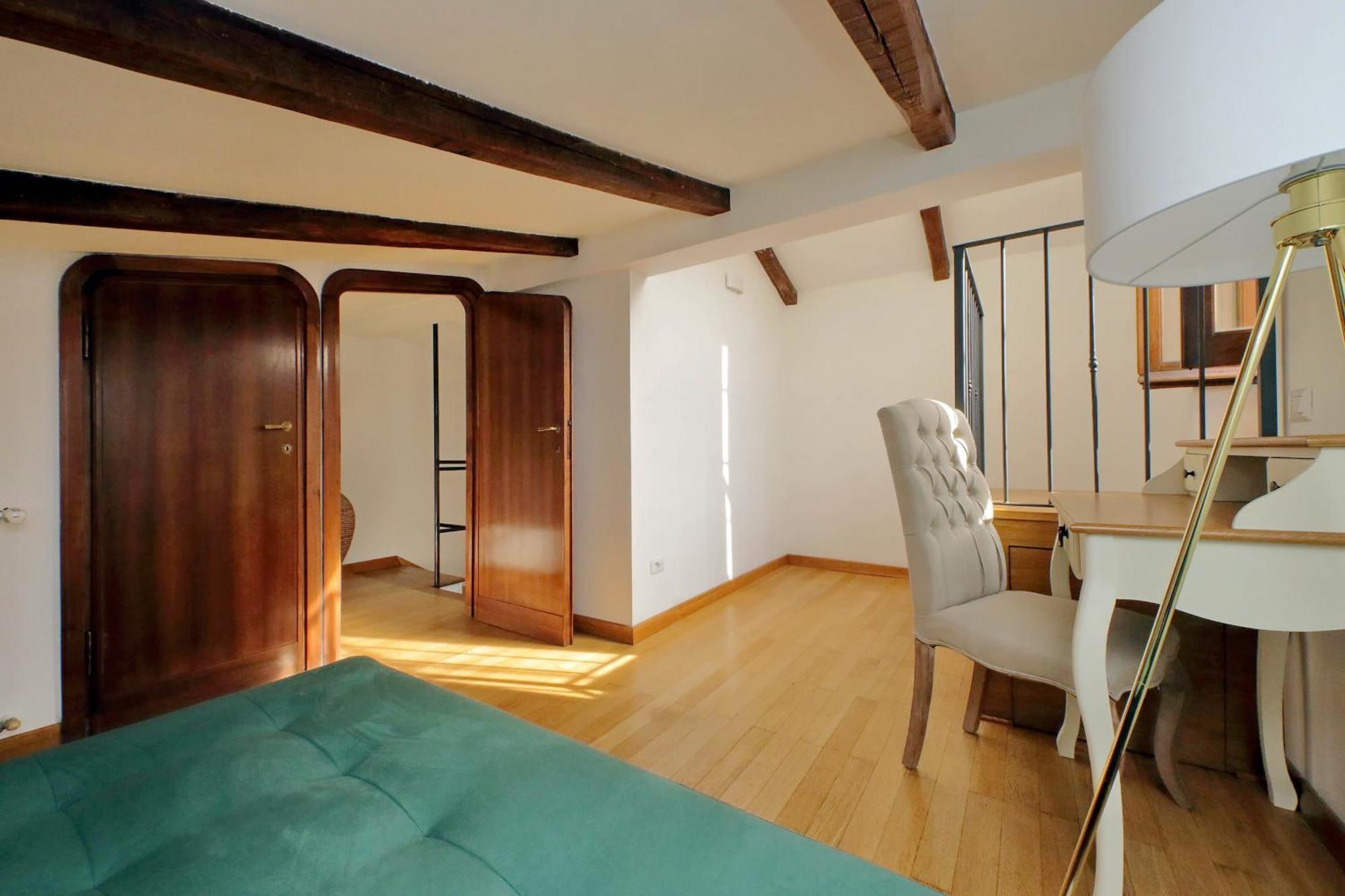 Treasurerome Spanish Steps Penthouse